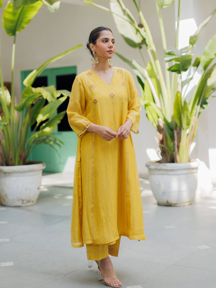 Aloe Kurta Set