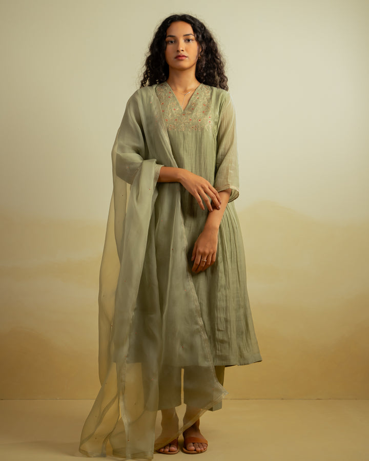 Accasia Kurta Set