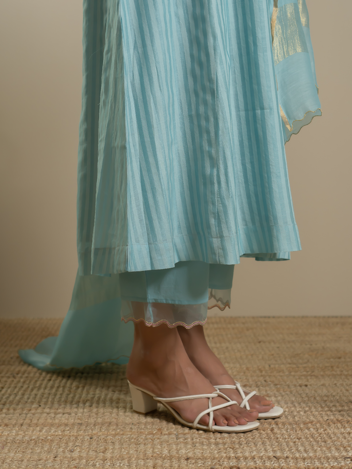 Shrub Rose Kurta Set