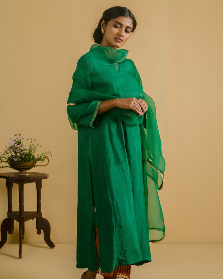 Nissa Kurta Set