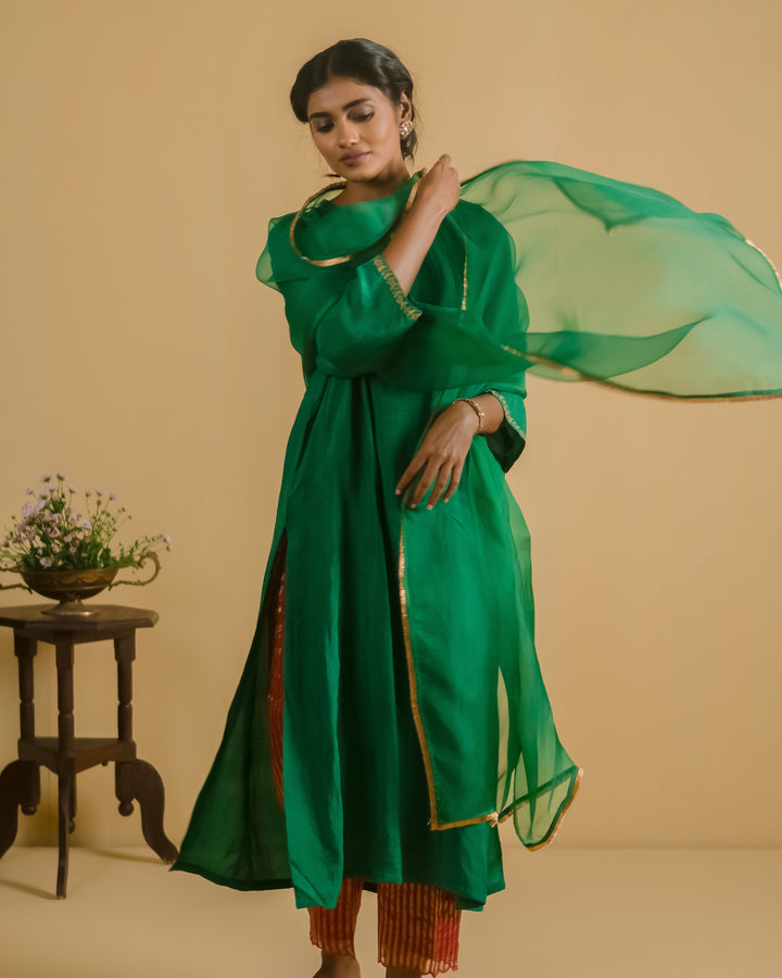 Nissa Kurta Set