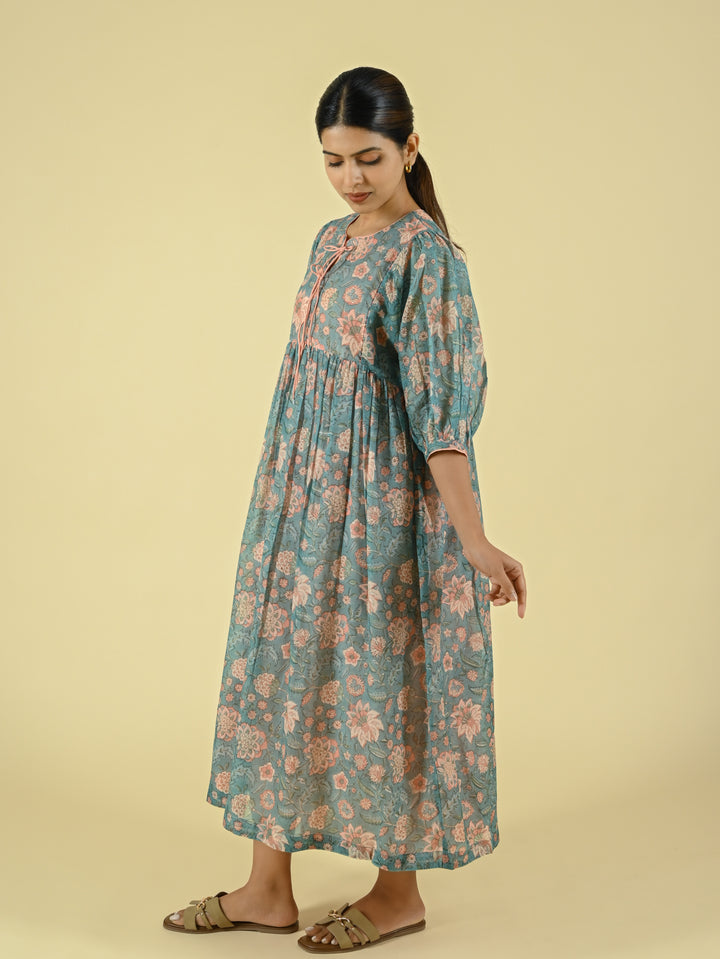 Tamara blue jaal dress