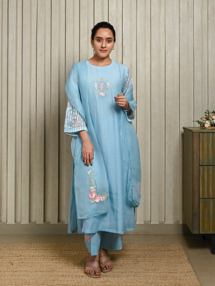 Zareen Kurta set